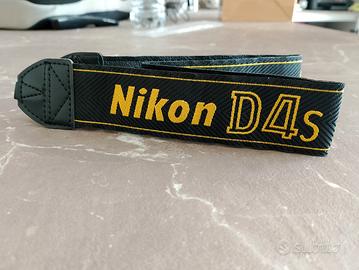 Tracolla originale per Nikon D4s 