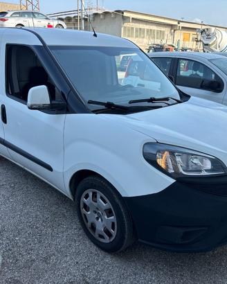 FIAT Doblo Cargo 1.4 T-Jet Natural Power Metano