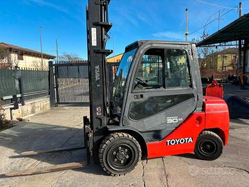 S75 Muletto Toyota 30 q