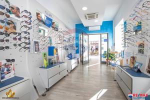 Attività  Commerciale - Genova