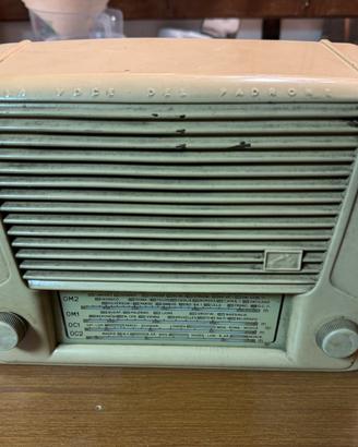Radio a valvole la coce del padrone mod 500