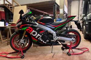 Aprilia rsv4