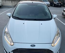 FORD Fiesta 6ª serie - 2014