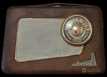Radio Portatile Vintage Raytron Mod. Long Life (19