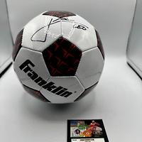 Pallone calcio autografato da Leo Messi con COA 
