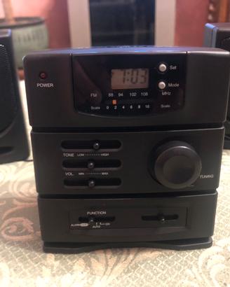 Mini radio con altoparlanti