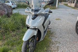 sh 125