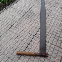 sega antica oggetto vintage per segare tronchi