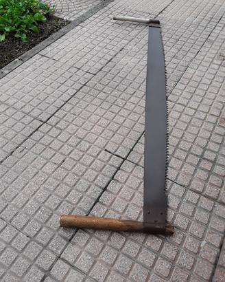 sega antica oggetto vintage per segare tronchi