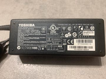 Alimentatore Originale Toshiba 75W – 19V 3.95A