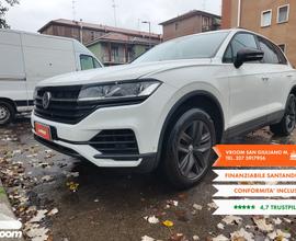 VOLKSWAGEN Touareg 3 serie Touareg 3.0 V6 TDI ...