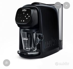 Macchinetta del caffè/the anche cappuccino