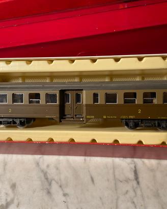 Rivarossi 2554 carrozza II classe