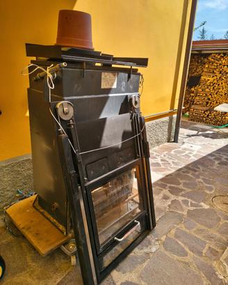 Caminetto termocamino klover
