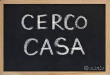 Casa i abitabile con cortile.Ho cani