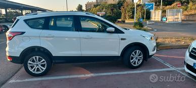 Ford Kuga 1.5 diesel 2017 Business 120CV