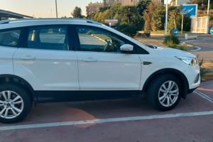 Ford Kuga 1.5 diesel 2017 Business 120CV