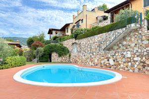 3 LOCALI A COSTERMANO