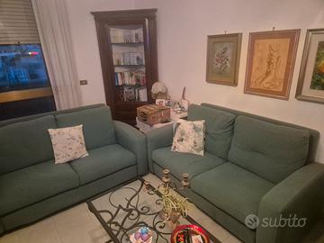 COPPIA DI DIVANI 2 POSTI