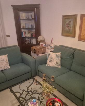 COPPIA DI DIVANI 2 POSTI