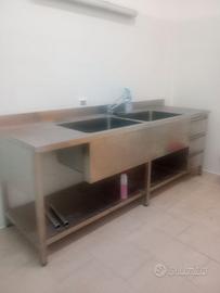 Lavatoi in acciaio inox da 240 cm e da 200 cm