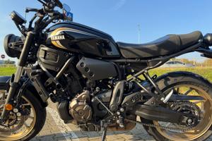 YAMAHA XSR700 2023