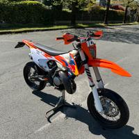 KTM125 XC-W allestimento 2019