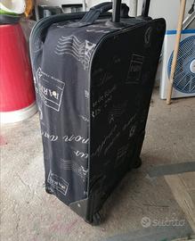 Trolley mon amour Paris