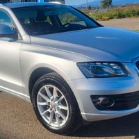 Audi Q5   quattro S tronic
