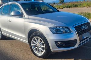 Audi Q5   quattro S tronic