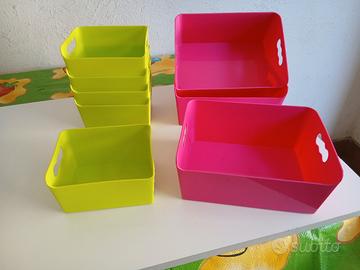 8 contenitori plastica