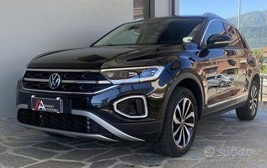 VOLKSWAGEN T-Roc 1.5 TSI ACT Style night *super pr
