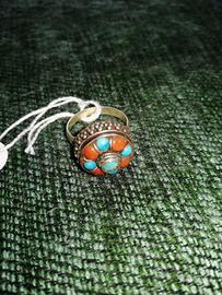 Anello tibetano argento corallo turchese 
