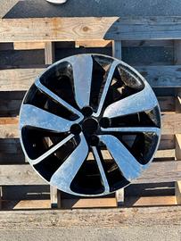 CERCHI IN LEGA RENAULT CLIO 2015