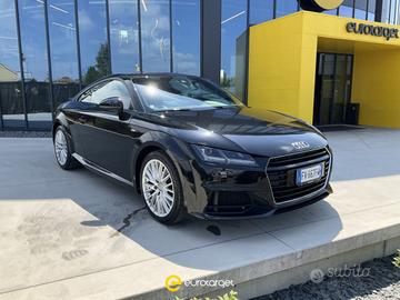 AUDI TT Coupé 2.0 TFSI S tronic Design