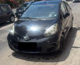 Toyota Aygo 1000 cambio automatico KM 79mila