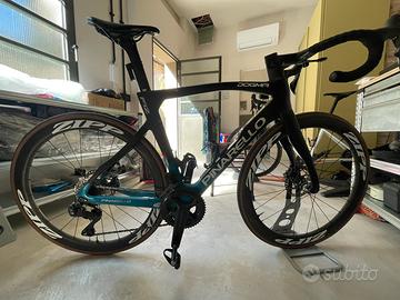 Pinarello DOGMA F12 Ultegra 8250 Di2 ZIPP 303 Perf