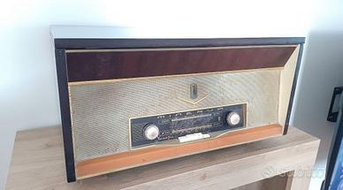 Radio Minerva modello Venezia, primi anni 60.