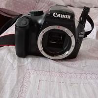 macchina fotografica Canon EOS 1100