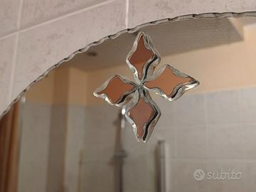 Recalo Specchio bagno con inserti rosa