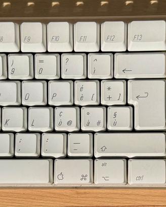 Apple Wireless Keyboard A1016 (2003) - Layout ITA