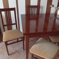 Tavolo allungabile in noce