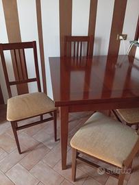 Tavolo allungabile in noce