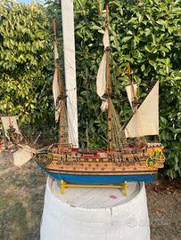 Barca storica realizzata interamente a mano