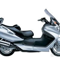 SUZUKI BURGMAN 650 RICAMBI