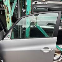 PORTA ANTERIORE SINISTRA KIA VENGA ANNO:2012