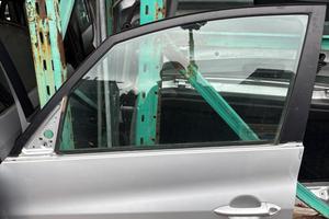 PORTA ANTERIORE SINISTRA KIA VENGA ANNO:2012