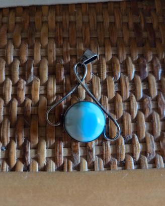 Ciondolo  di pietra azzurra LARIMAR 