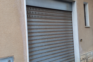 Vendita autorimessa in centro a pezze di greco