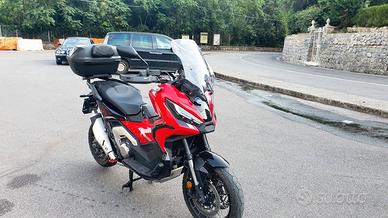 Honda X-ADV 750 - 2024